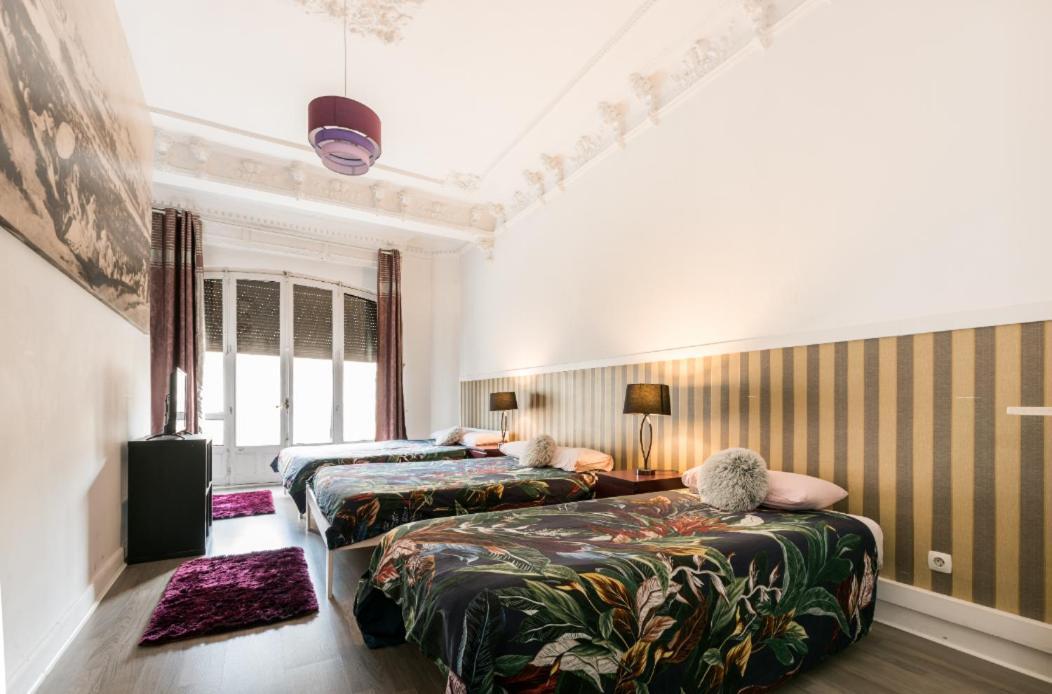M&F 7 Rooms/7 Bathrooms Over Gran Via مدريد المظهر الخارجي الصورة