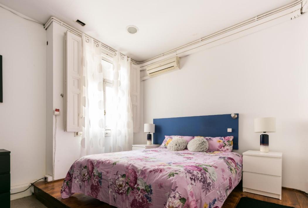 M&F 7 Rooms/7 Bathrooms Over Gran Via مدريد المظهر الخارجي الصورة