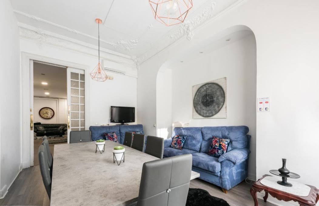 M&F 7 Rooms/7 Bathrooms Over Gran Via مدريد المظهر الخارجي الصورة
